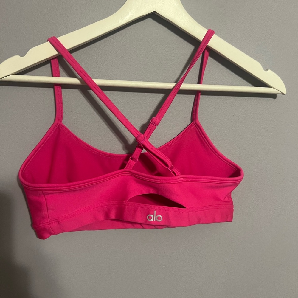 ALO Yoga Airlift Intrigue Sports Bra